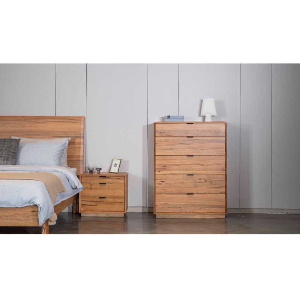 15 http://carlislefurnitureandbedding.au/