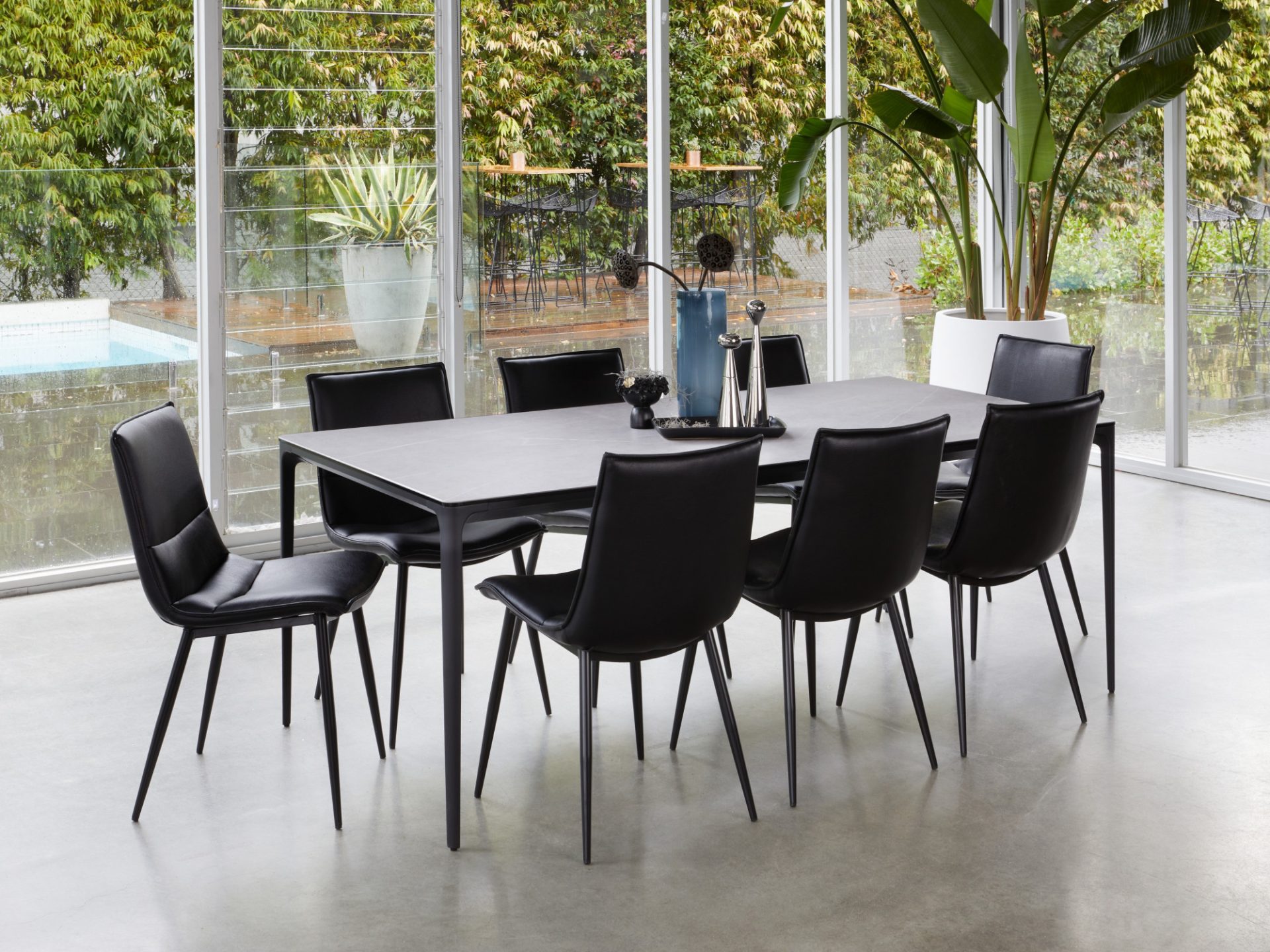 6669e806e325c_6669e7b34430e_MGN02L-TBL-+-LW05-zoom