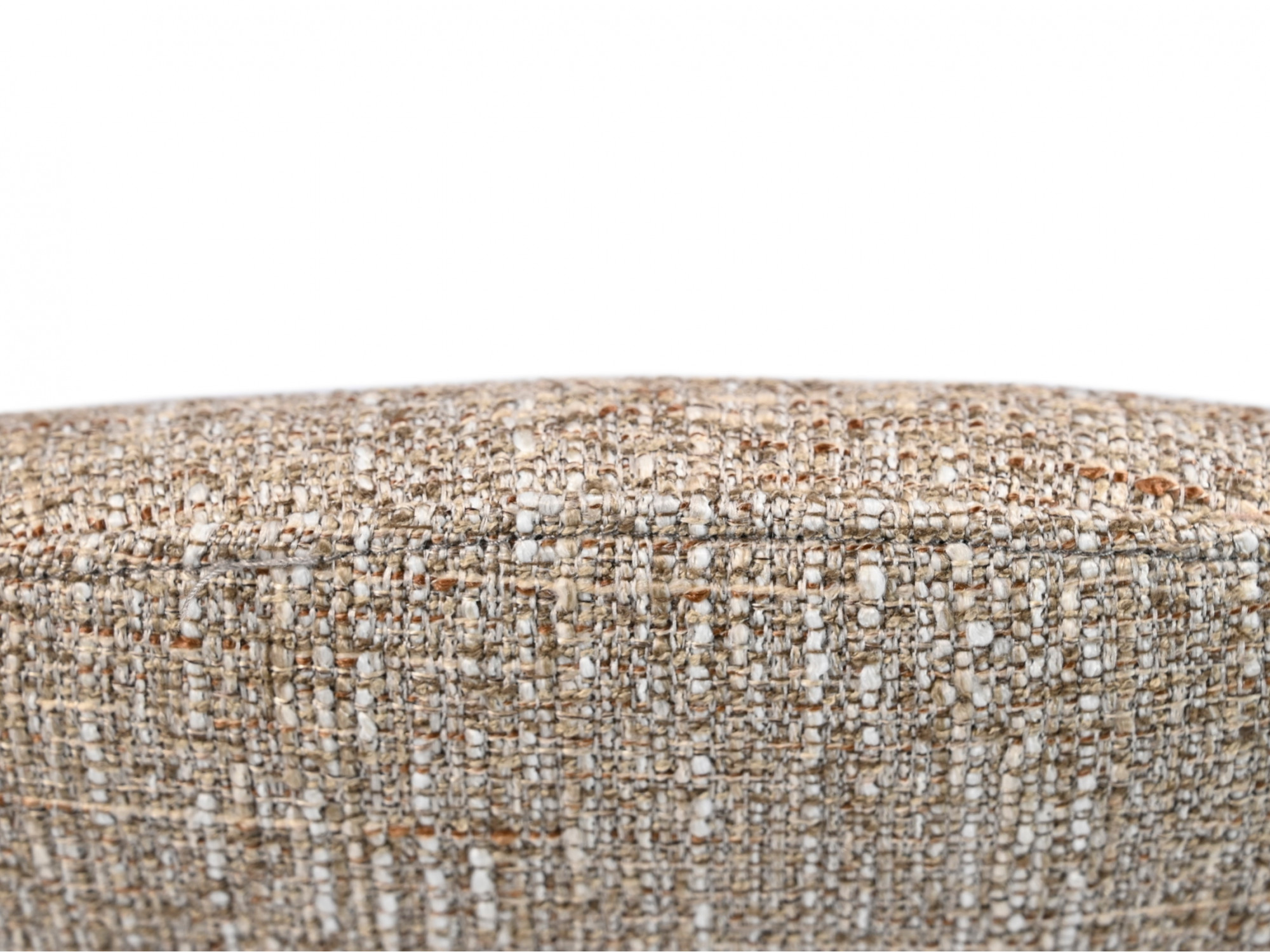 68188989adda4_681886a8c9666_EPT04-(13)-zoom