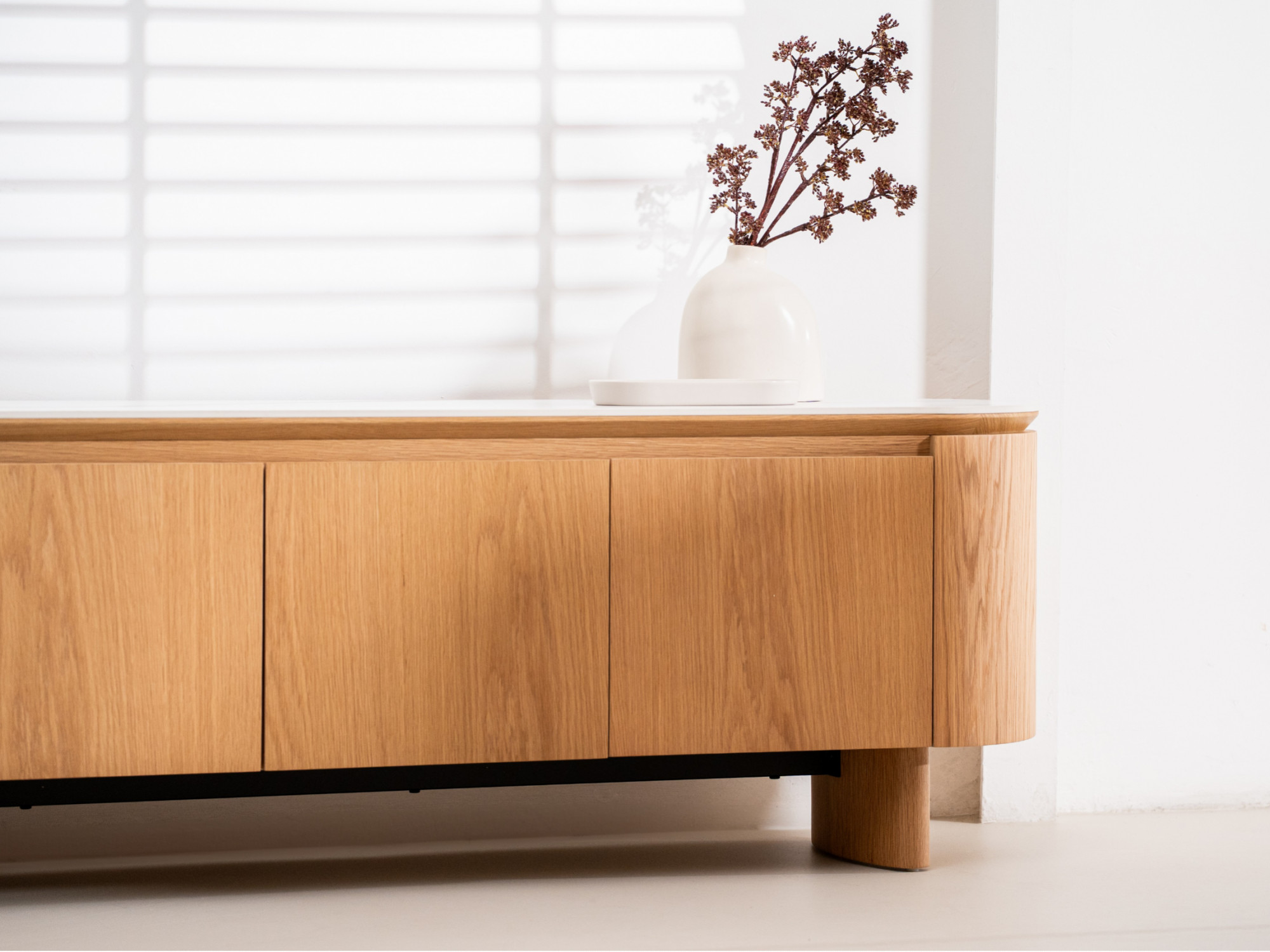 67e48da223696_67e48d28066f6_LNE01-TV-(9)-zoom